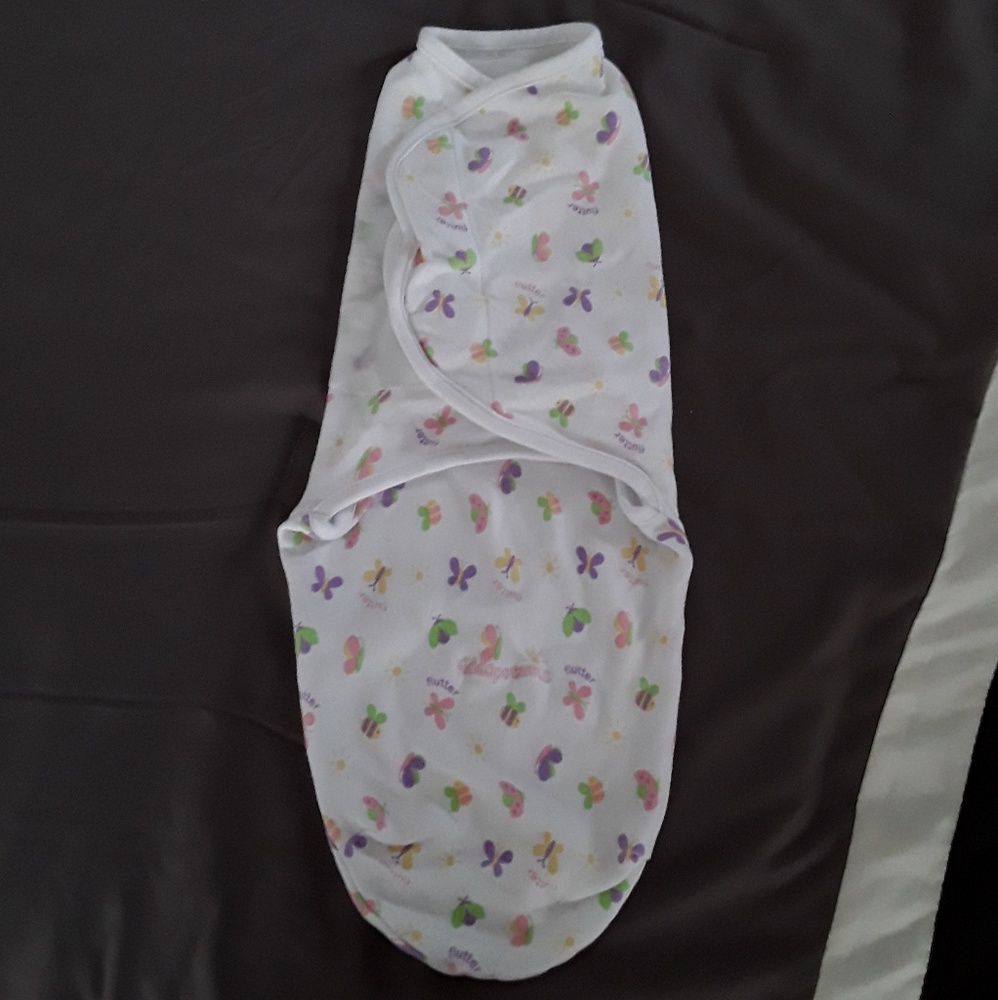 Kiddopotamus infant swaddler